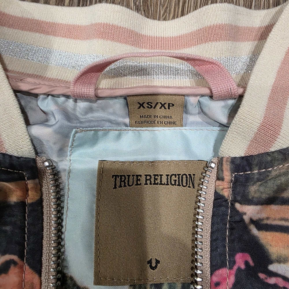 Colorful Graphic Zip-Up Jacket - Picture 4 of 12